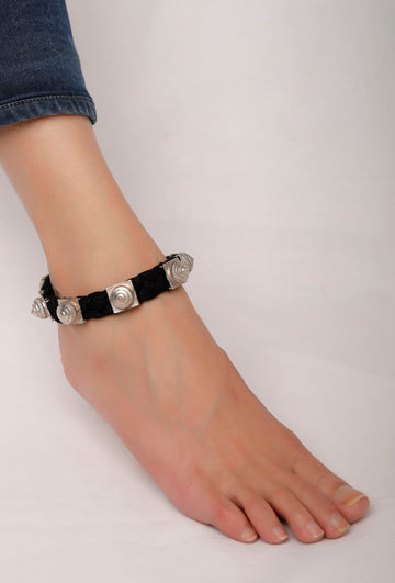 Square Black Thread Tomb Anklet